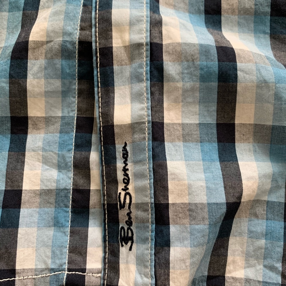 Ben Sherman Men’s large, long sleeve snap shirt. - Picture 2 of 4